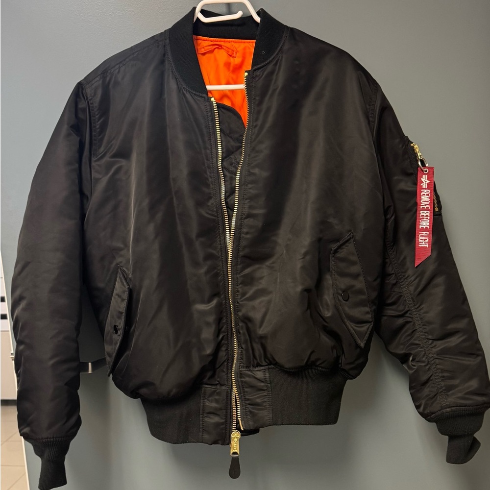 Alpha Industries MA-1 Bomber jacket / Flight Jacket